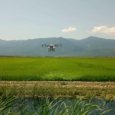 Tta 16kg ωφέλιμο φορτίο Εύκολη λειτουργία UAV Γεωργία Σπρέιερ καλλιεργειών Drone Online τεχνική υποστήριξη