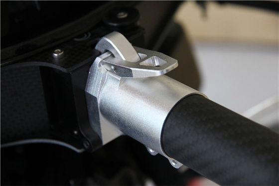 Προσαρμοσμένο ψεκαστήρα νερού με μη επανδρωμένο αεροσκάφος αποδοτική υψηλή αντοχή με εύκολη λειτουργία