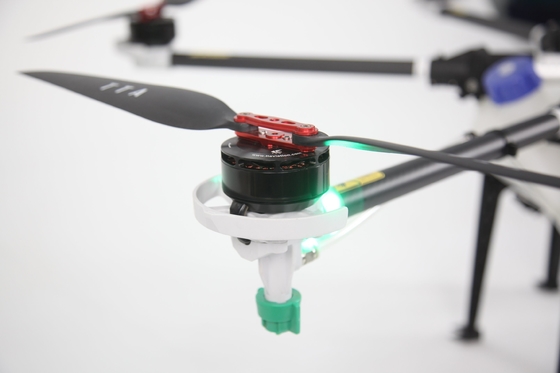 Τυλιζόμενο Αγροτικό Uav Ρίχνει Πετοκτόνα με 10kg ωφέλιμο φορτίο και προσαρμογή