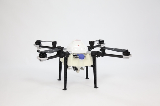 Προσαρμογή UAV για γεωργικά drones στην προστασία των καλλιεργειών και ψεκασμό με φυτοφάρμακα
